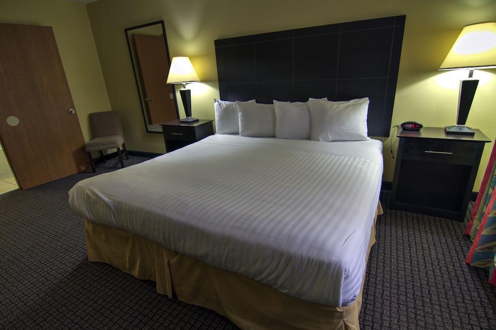 Best Western Lakewinds Ludington Zewnętrze zdjęcie