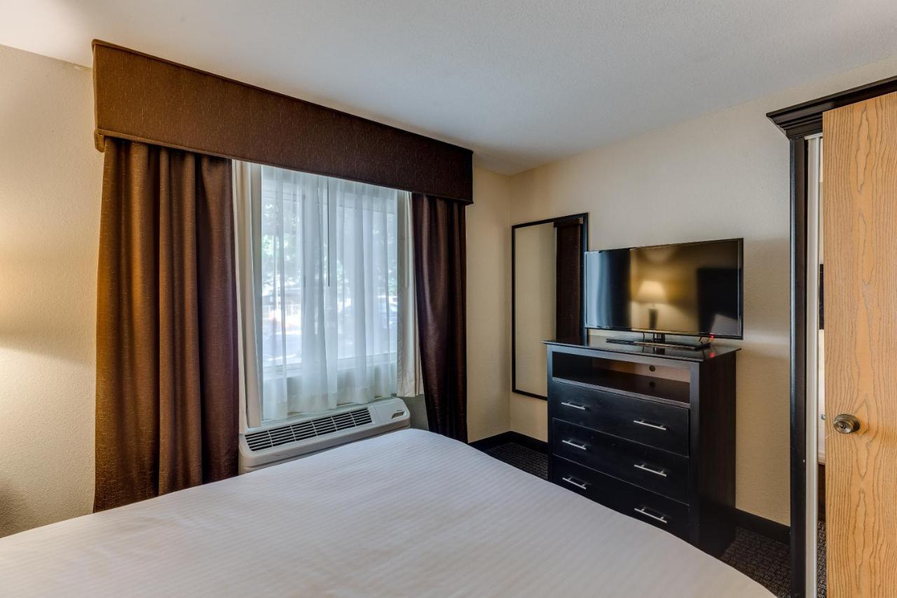 Best Western Lakewinds Ludington Zewnętrze zdjęcie